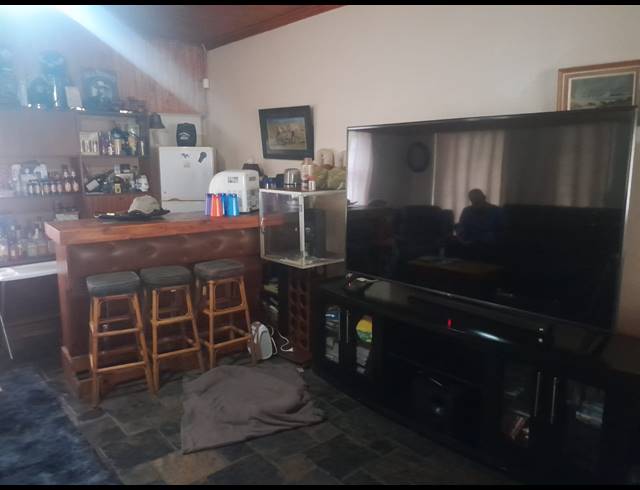 4 BEDROOM HOUSE FOR SALE IN PROTEA PARK